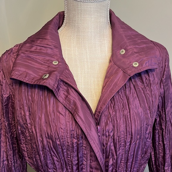 D & Y TRENCH COAT - Picture 3 of 12